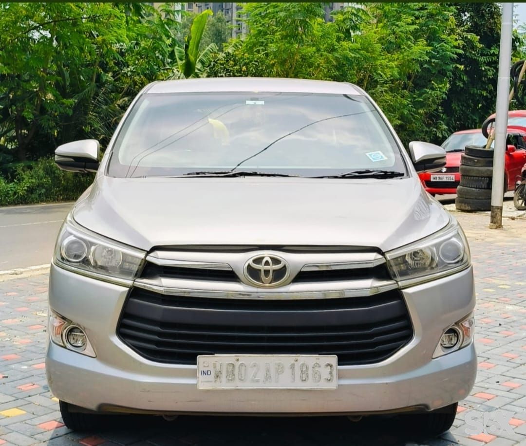 Toyota Innova Crysta 24v Used cars in Vehicletype-hatchback